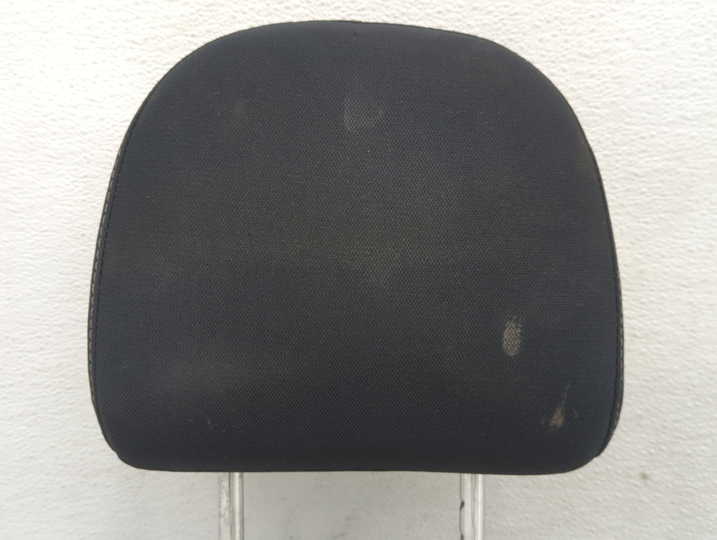 2016-2017 Nissan Sentra Headrest Head Rest Front Driver Passenger Seat - Oemusedautoparts1.com