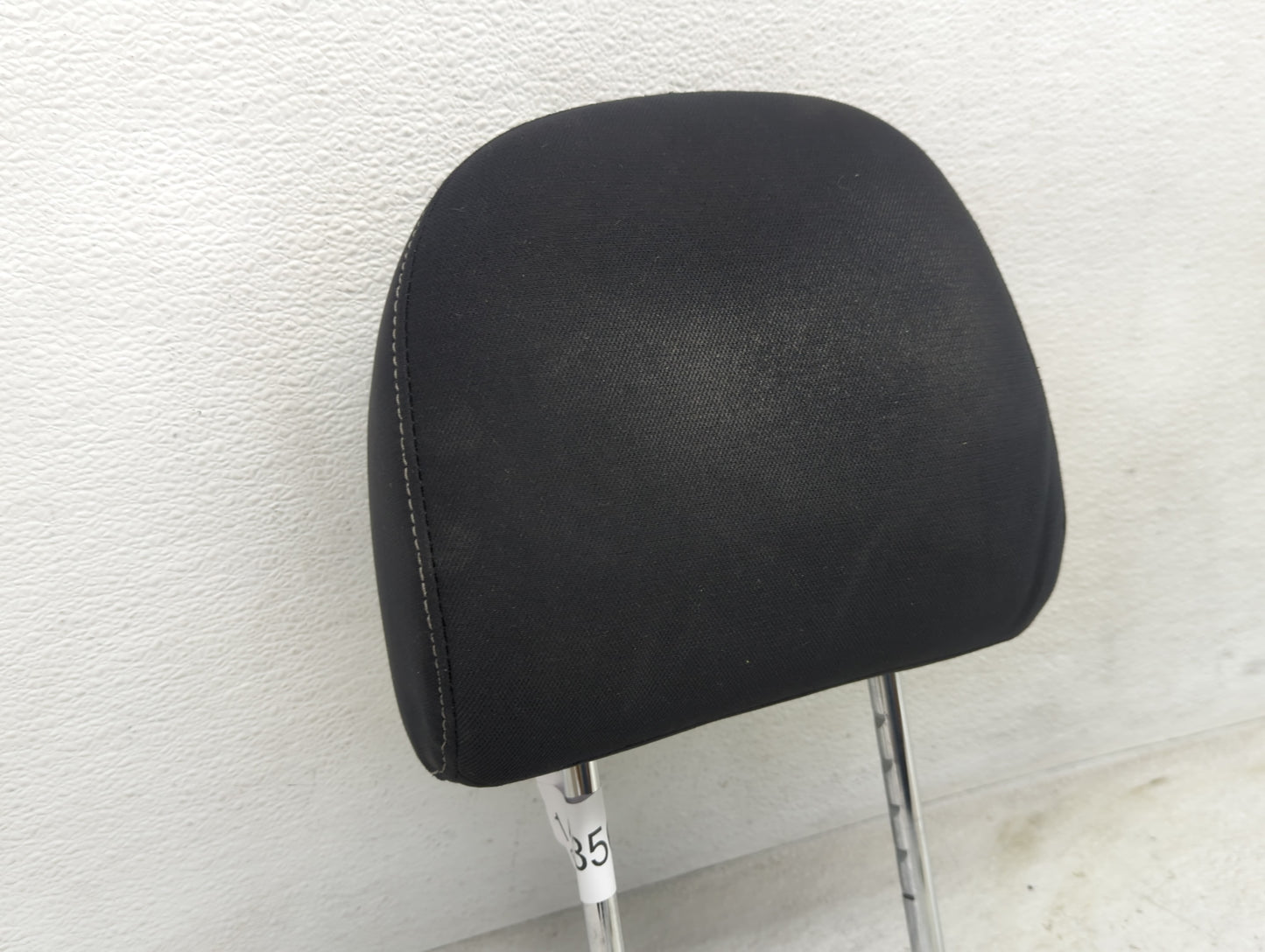 2016-2017 Nissan Sentra Headrest Head Rest Front Driver Passenger Seat Fits Fits 2016 2017 OEM Used Auto Parts - Oemusedauto