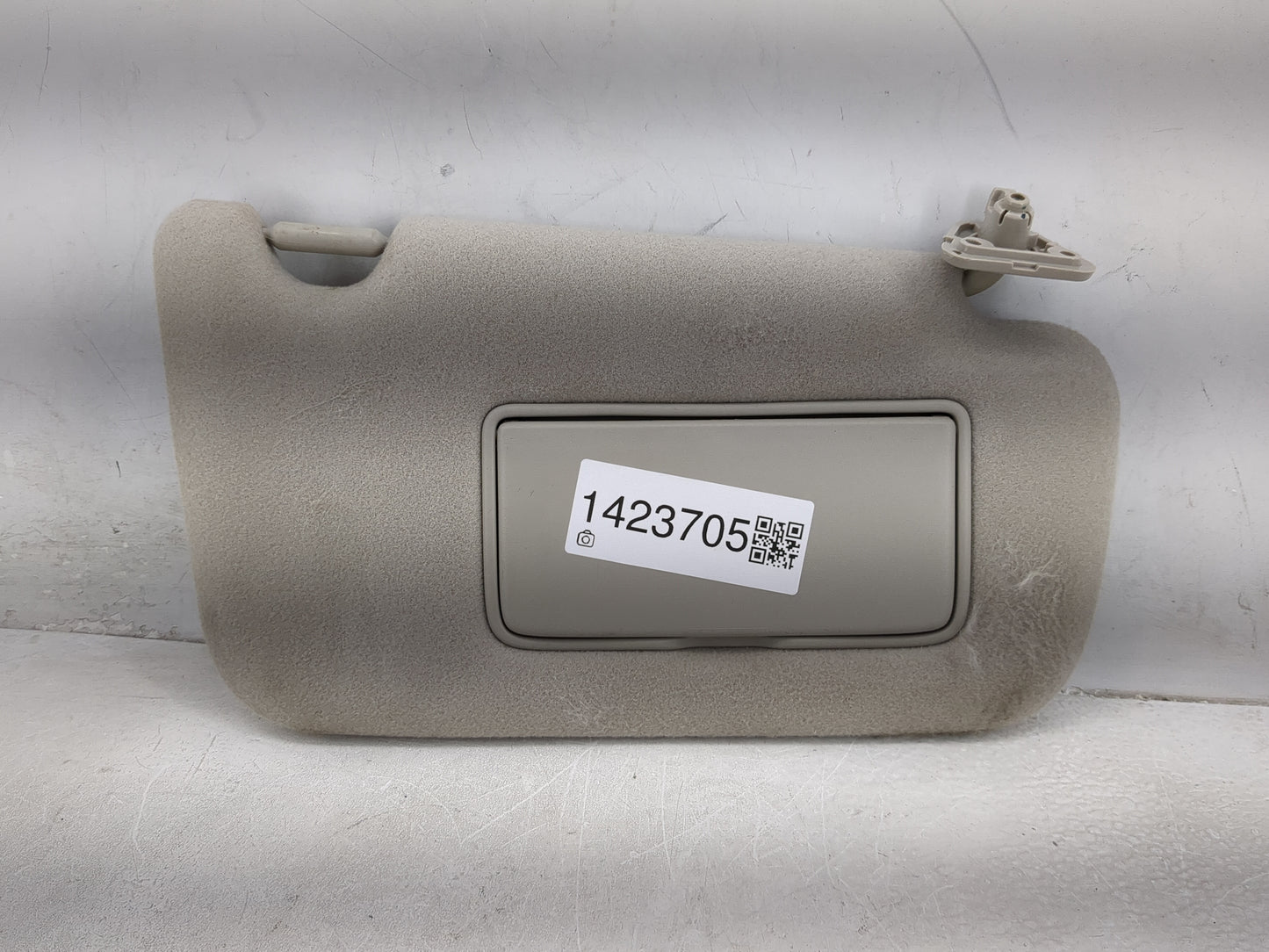 2013-2019 Nissan Sentra Sun Visor Shade Replacement Passenger Right Mirror Fits Fits 2012 2013 2014 2015 2016 2017 2018 2019