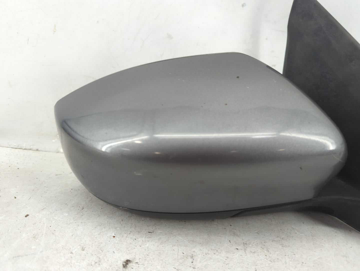 2016-2019 Nissan Sentra Passenger Side View Mirror - Right Door Mirror OEM Used - Oemusedautoparts1.com