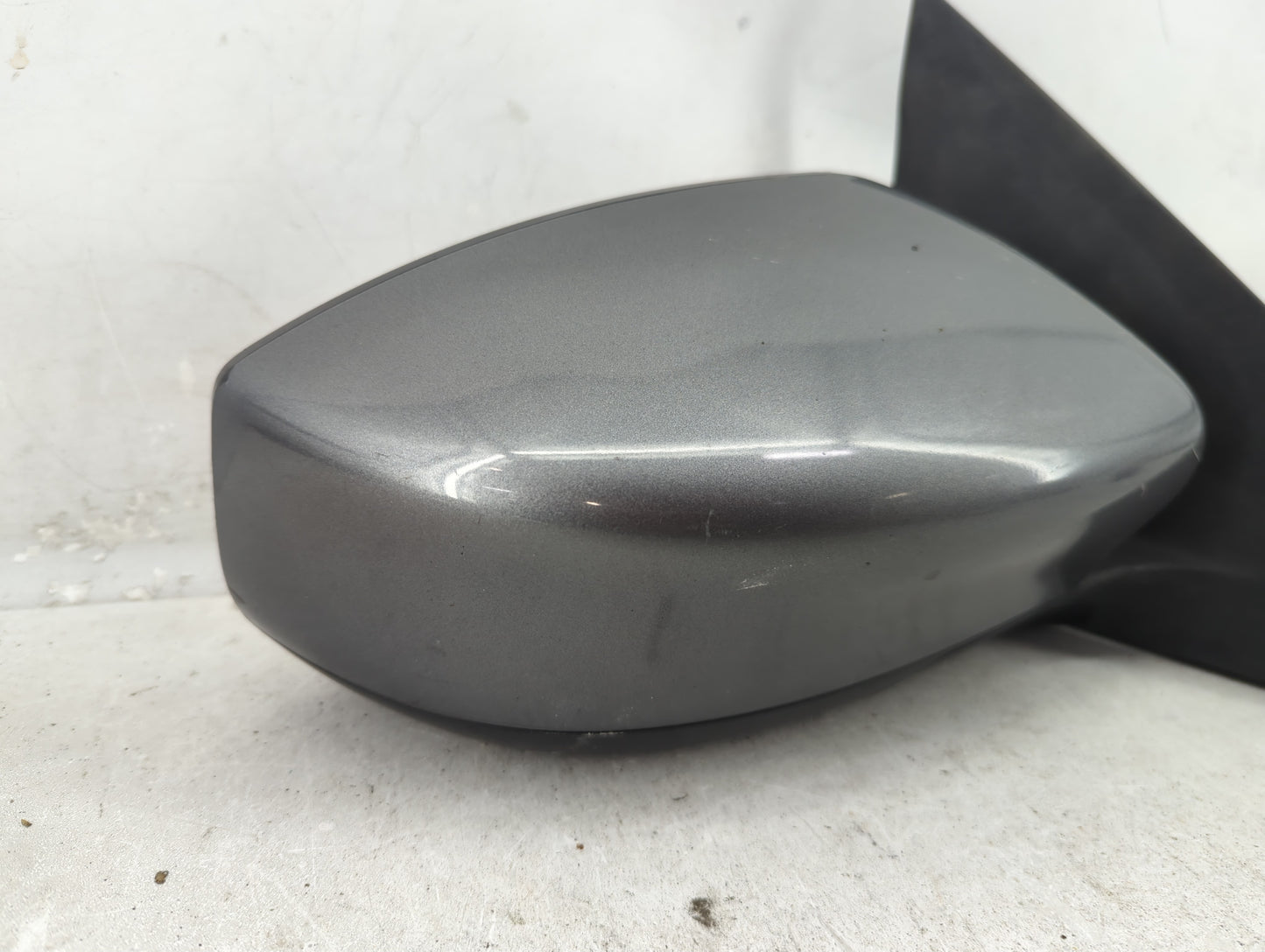 2016-2019 Nissan Sentra Passenger Side View Mirror - Right Door Mirror OEM Used - Oemusedautoparts1.com