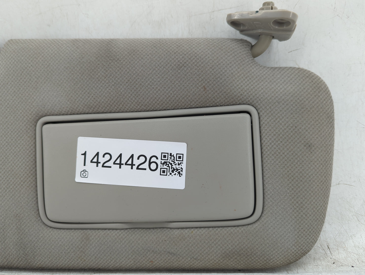 2013-2019 Nissan Sentra Sun Visor Shade Replacement Passenger Right Mirror Fits Fits 2012 2013 2014 2015 2016 2017 2018 2019