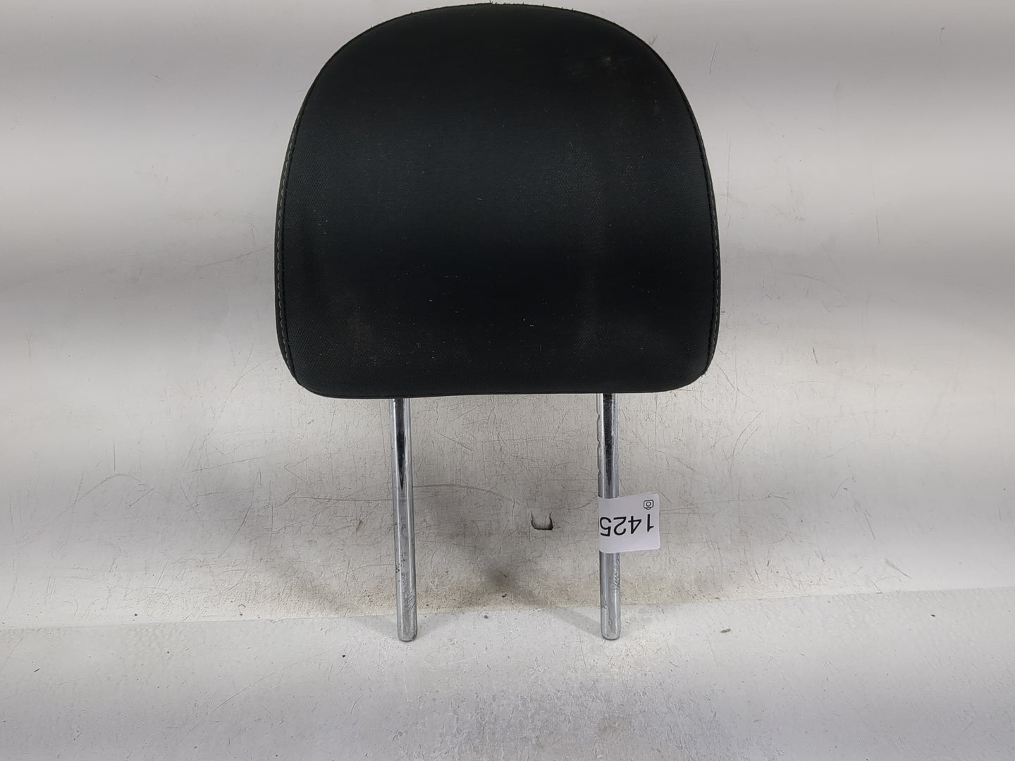 2017-2019 Nissan Sentra Headrest Head Rest Front Driver Passenger Seat - Oemusedautoparts1.com