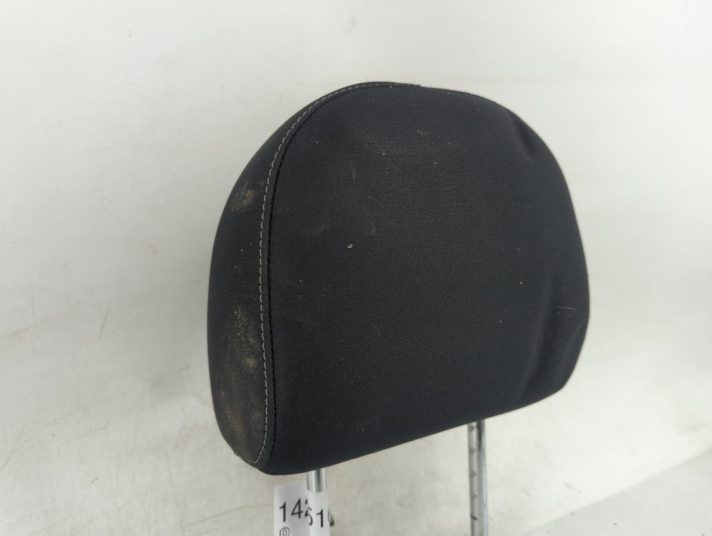 2017 Nissan Sentra Headrest Head Rest Front Driver Seat Black - Oemusedautoparts1.com