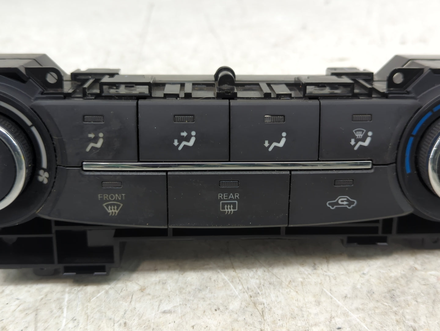 2017-2019 Nissan Sentra Climate Control Module Temperature AC/Heater Replacement P/N:275004AF2B Fits Fits 2017 2018 2019 OEM
