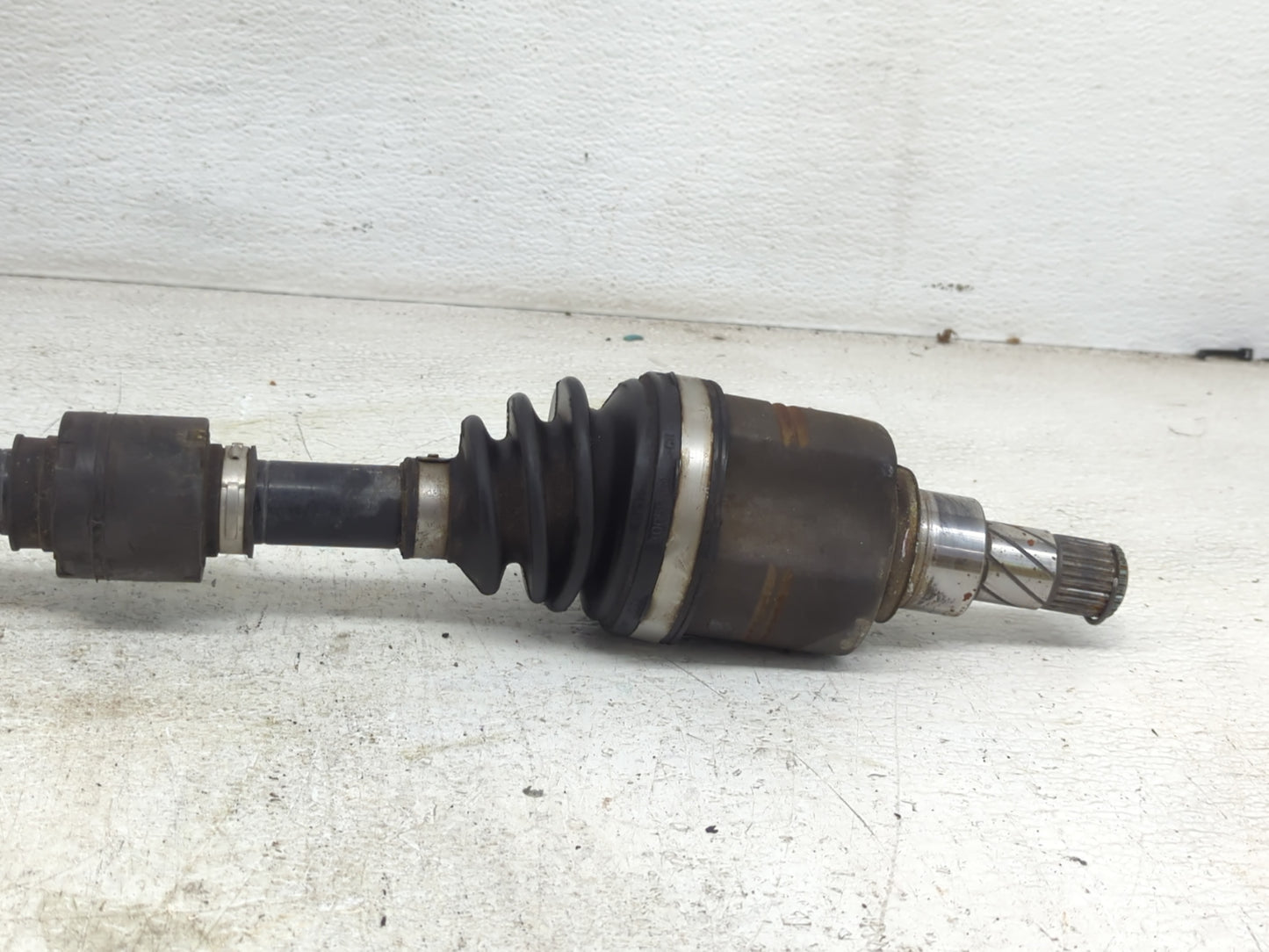 2013-2019 Nissan Sentra Axle Shaft Front Driver Cv C/v - Oemusedautoparts1.com