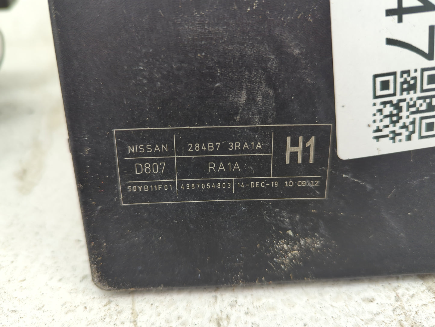 2013-2019 Nissan Sentra Fusebox Fuse Box Panel Relay Module P/N:284B7 3RA1A 284B7 3RA3E Fits OEM Used Auto Parts - Oemusedau