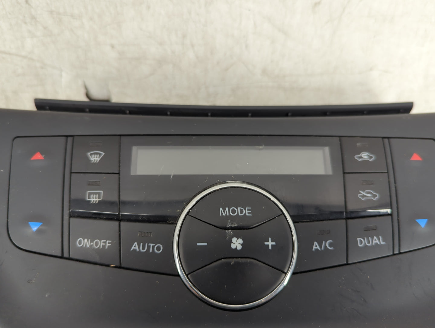 2015-2019 Nissan Sentra Climate Control Module Temperature AC/Heater Replacement P/N:27500 4AT4A VPAASH-18C612-ABA Fits OEM 