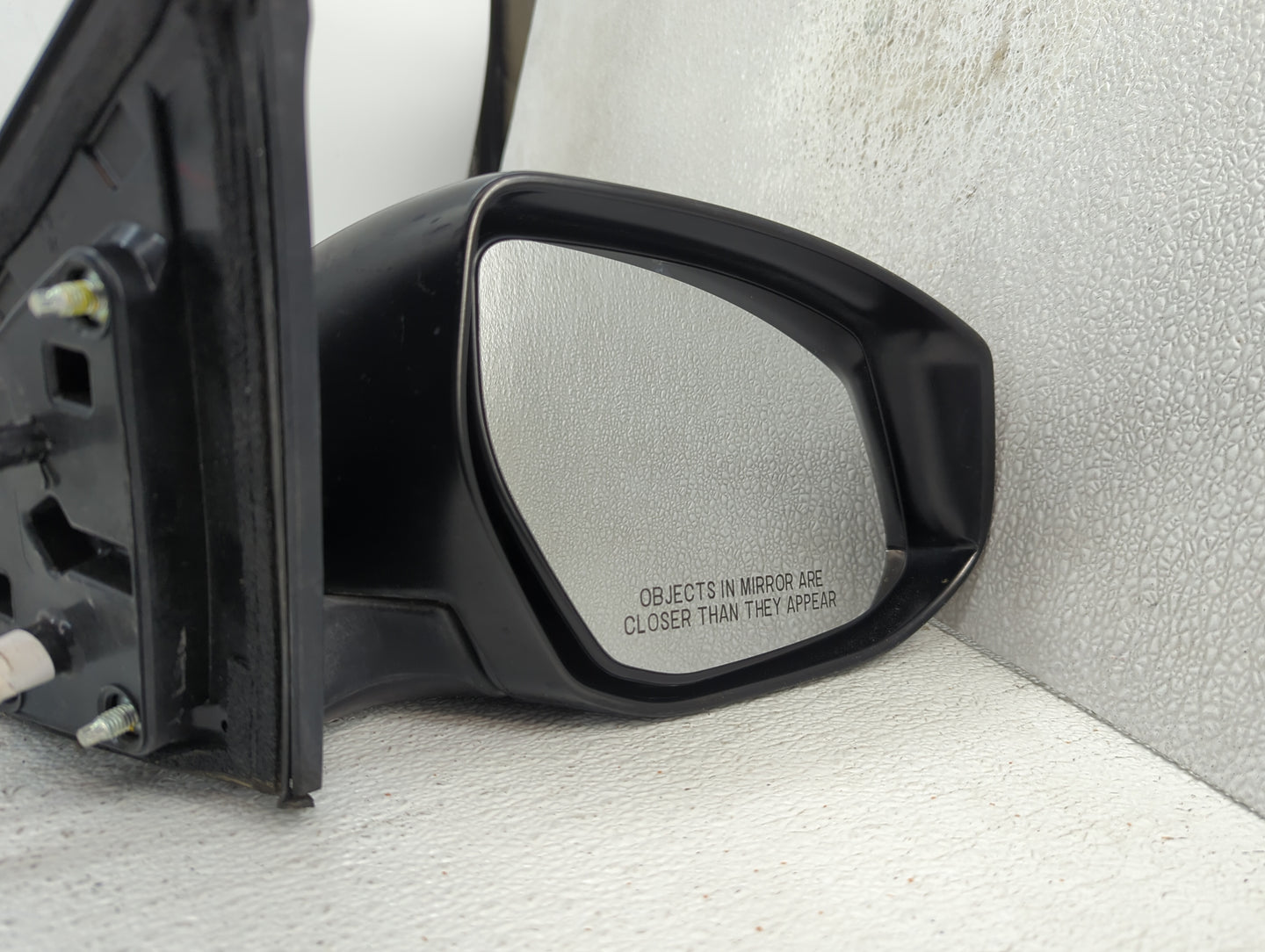 2016-2019 Nissan Sentra Passenger Side View Mirror - Right Door Mirror OEM Used - Oemusedautoparts1.com