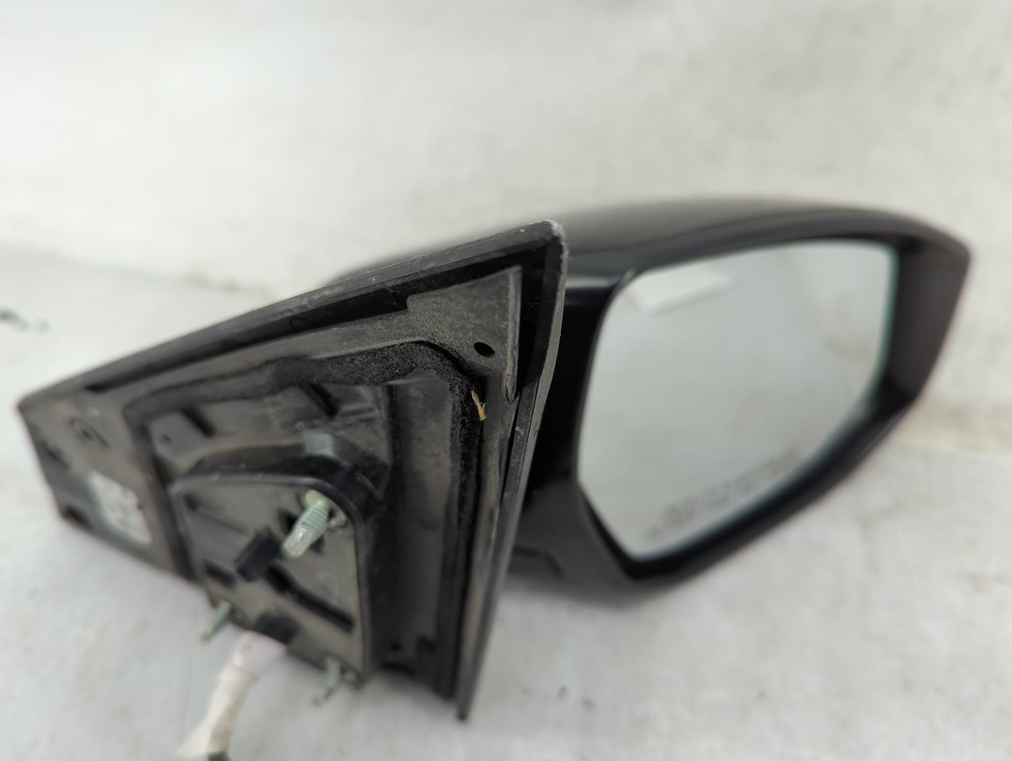 2016-2019 Nissan Sentra Passenger Side View Mirror - Right Door Mirror OEM Used - Oemusedautoparts1.com