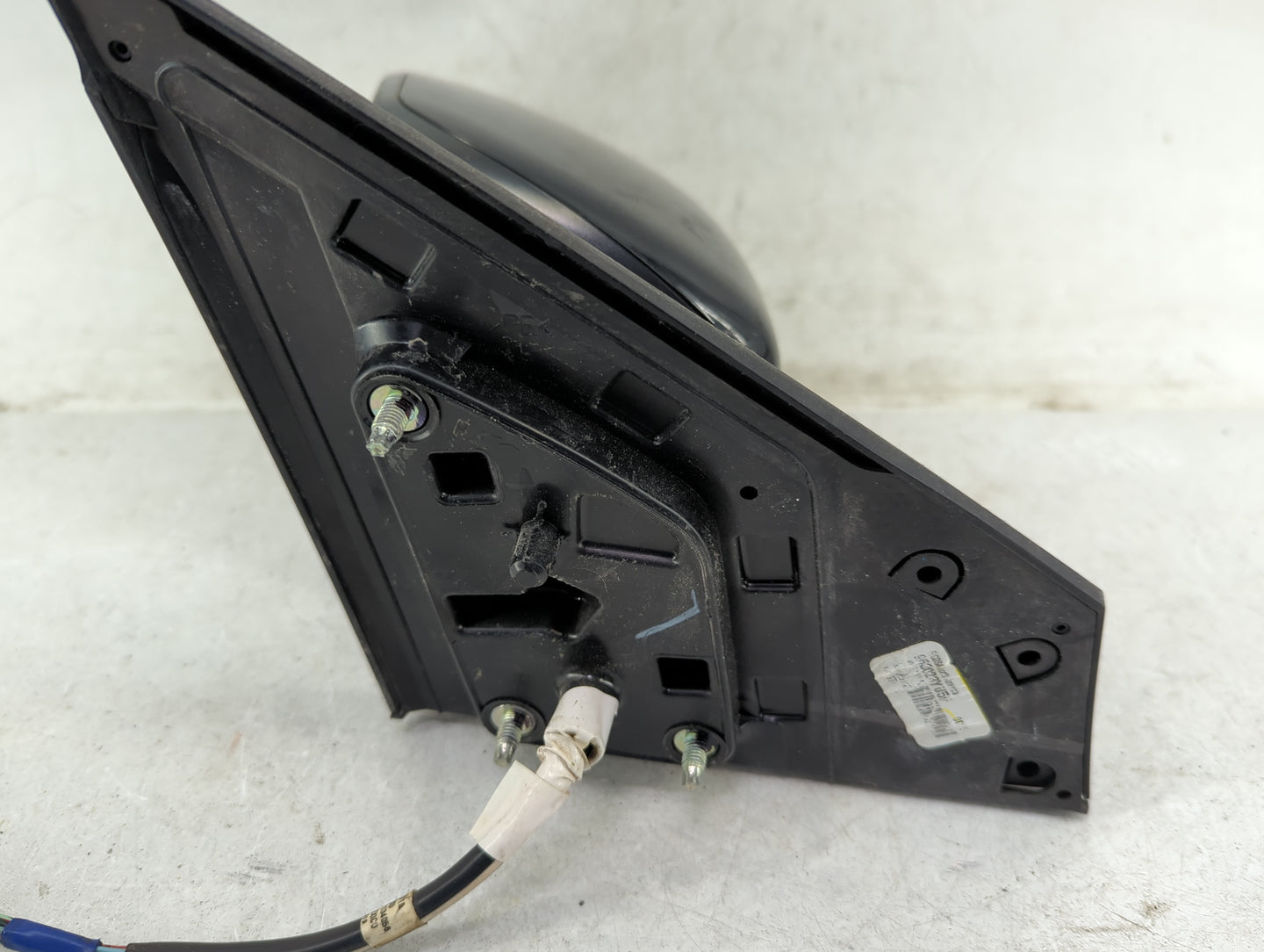 2016-2019 Nissan Sentra Driver Side View Mirror - Left Door Mirror OEM Used - Oemusedautoparts1.com
