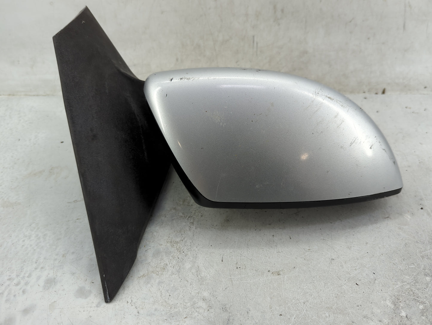 2016-2019 Nissan Sentra Passenger Side View Mirror - Right Door Mirror OEM Used - Oemusedautoparts1.com