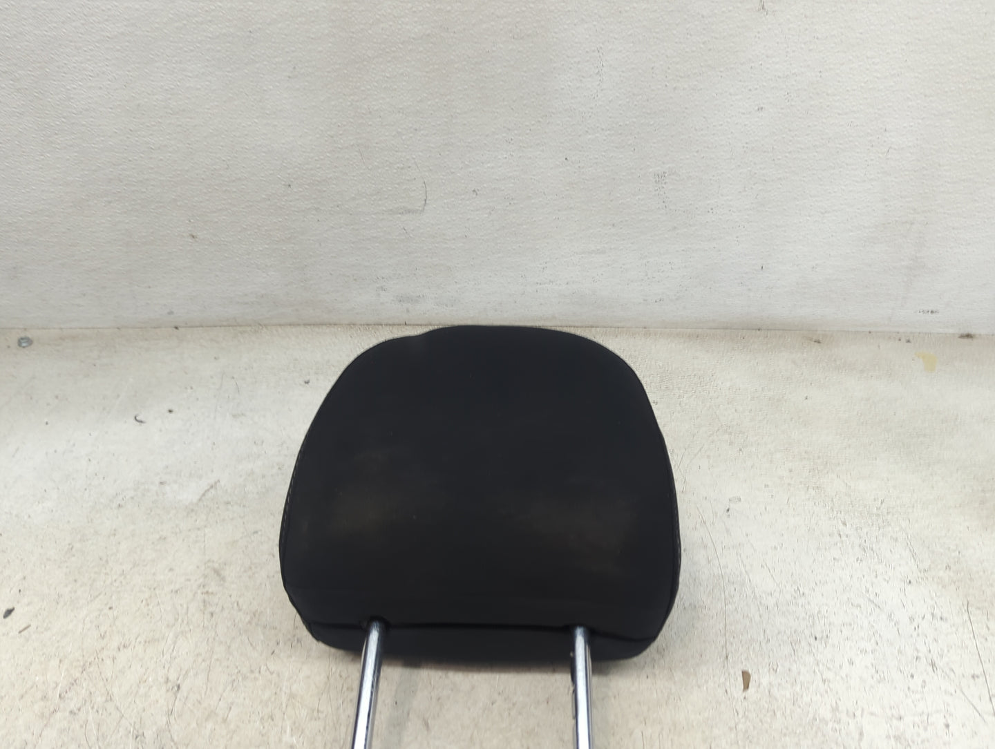 2017 Nissan Sentra Headrest Head Rest Front Driver Seat Black 1472613 - Oemusedautoparts1.com