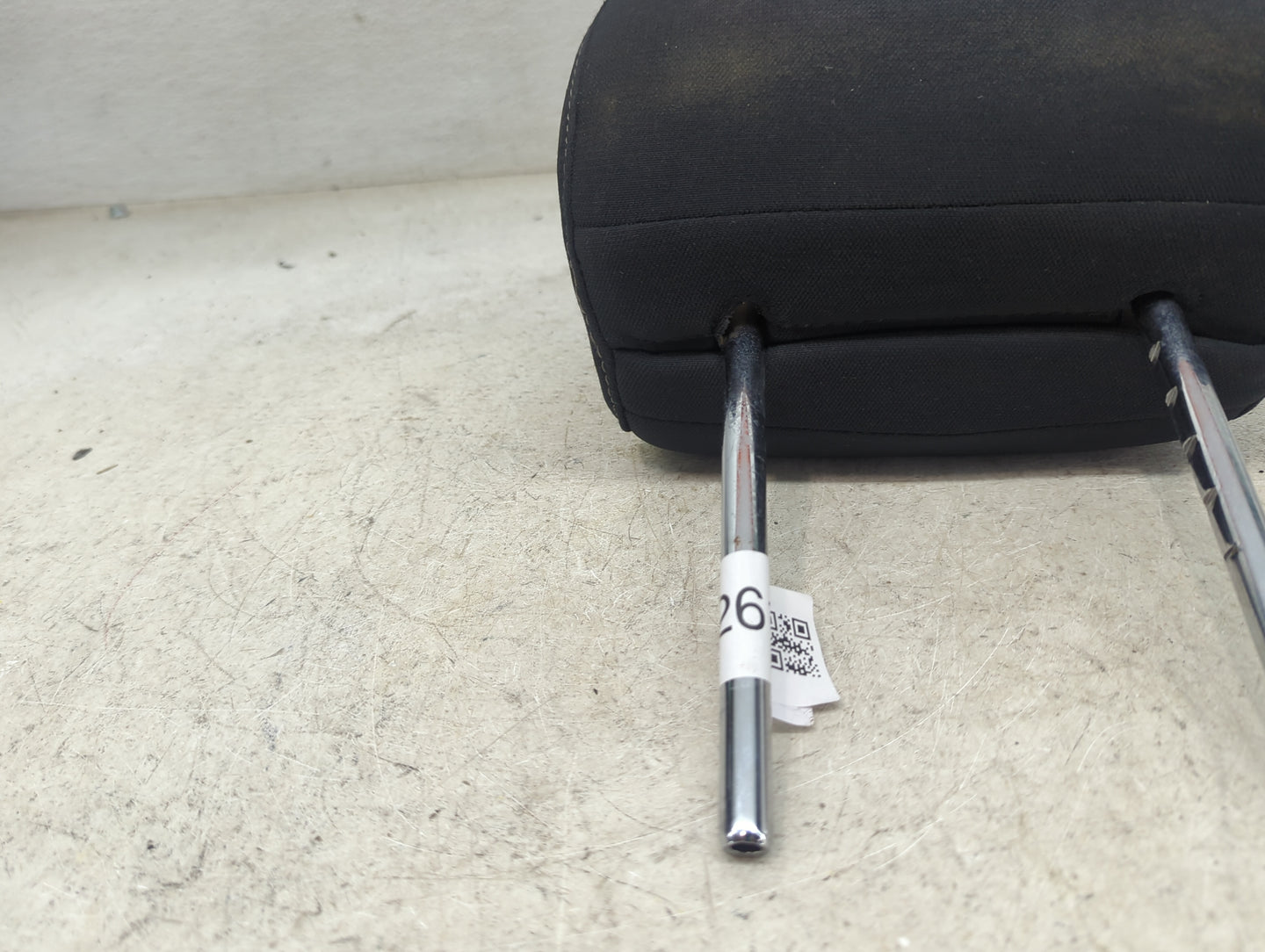 2017 Nissan Sentra Headrest Head Rest Front Driver Seat Black 1472613 - Oemusedautoparts1.com