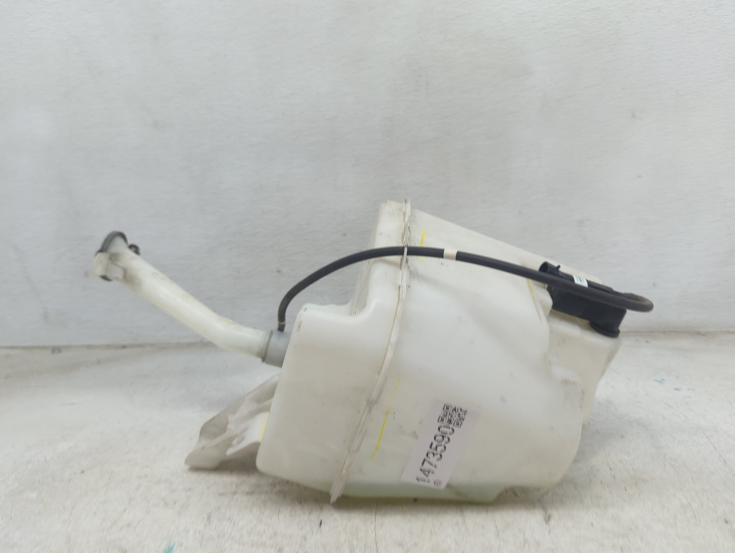 2016-2019 Nissan Sentra Windshield Washer Fluid Reservoir Bottle Oem 1473590 - Oemusedautoparts1.com