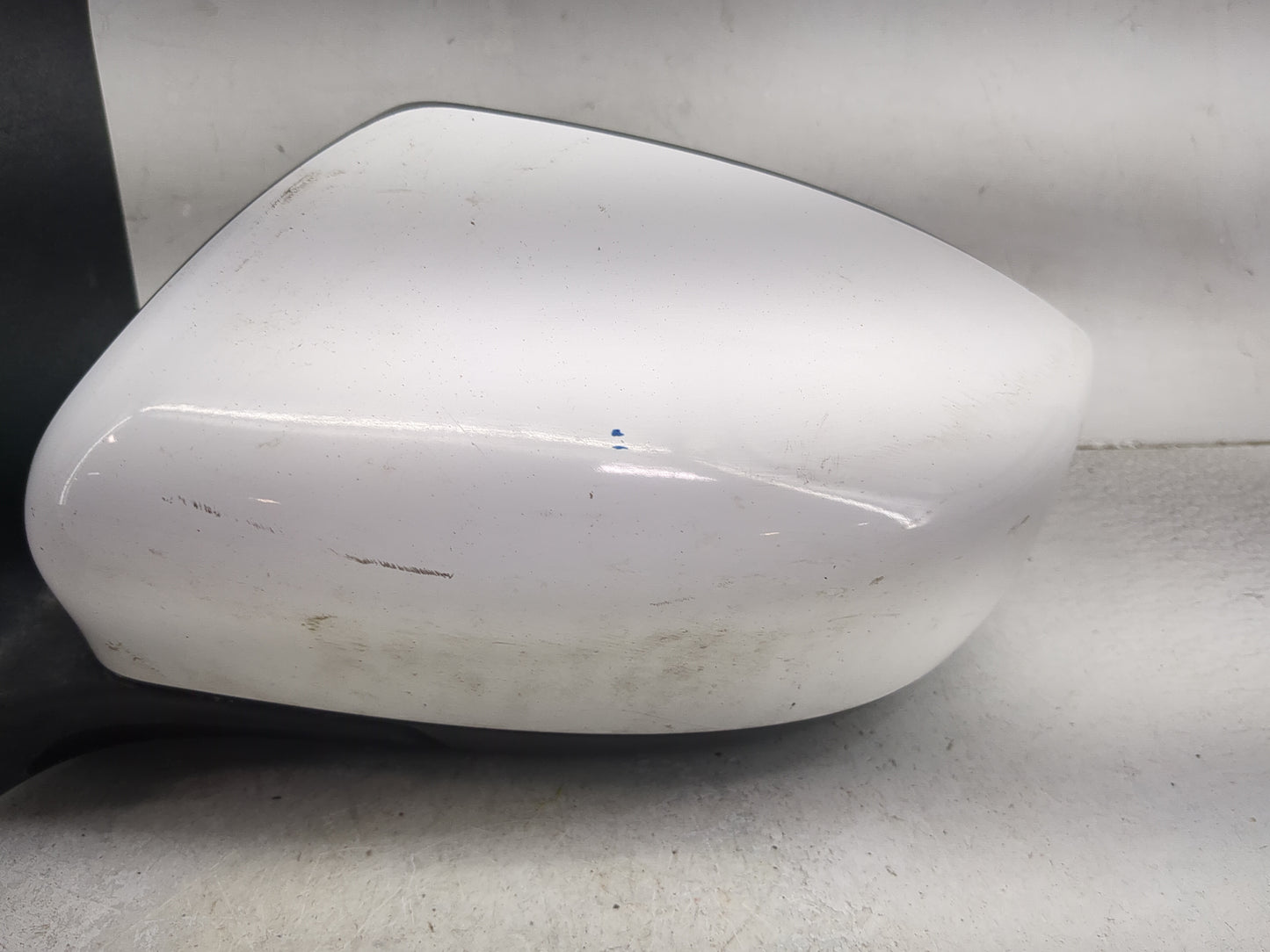 2016-2019 Nissan Sentra Driver Side View Mirror - Left Door Mirror OEM Used - Oemusedautoparts1.com