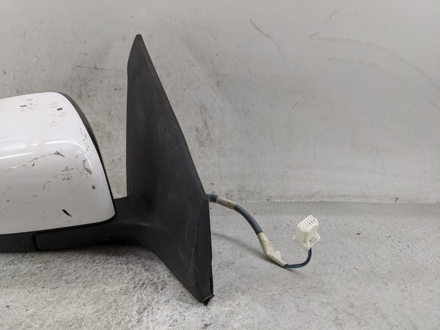 2016-2019 Nissan Sentra Passenger Side View Mirror - Right Door Mirror OEM Used - Oemusedautoparts1.com