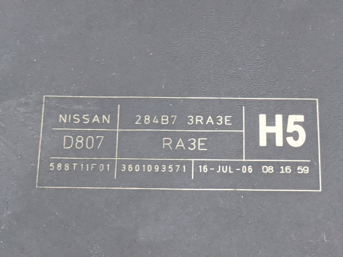 2013-2019 Nissan Sentra Fusebox Fuse Box Panel Relay Module P/N:284B7 3RA3E 284B73RA3E Fits OEM Used Auto Parts - Oemusedaut