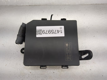compare product 2013-2019 Nissan Sentra Fusebox Fuse Box Panel Relay Module P/N:284B7-3RA3B 6121016884 Fits OEM Used Auto Parts