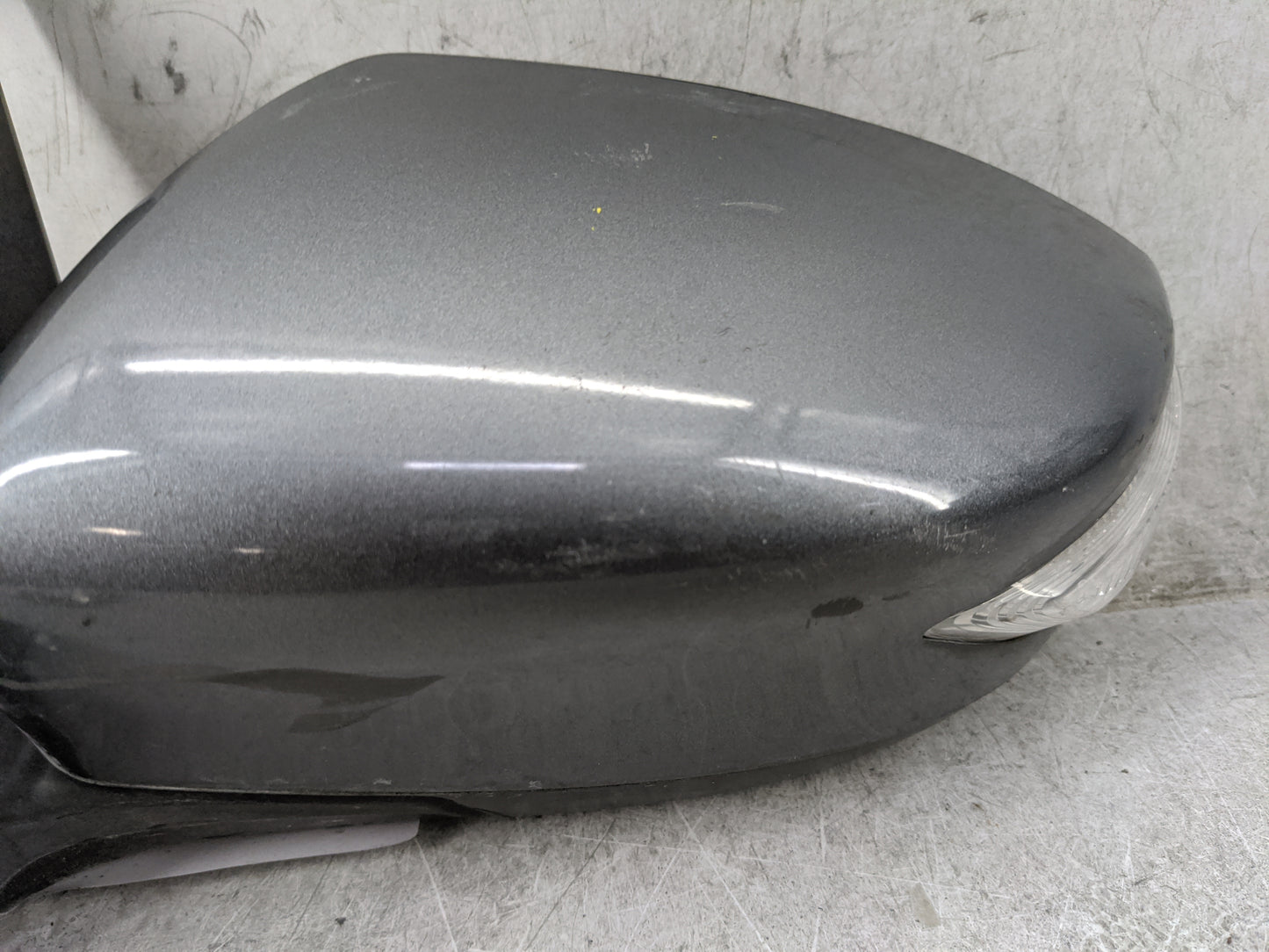 2016-2019 Nissan Sentra Driver Side View Mirror - Left Door Mirror OEM Used - Oemusedautoparts1.com