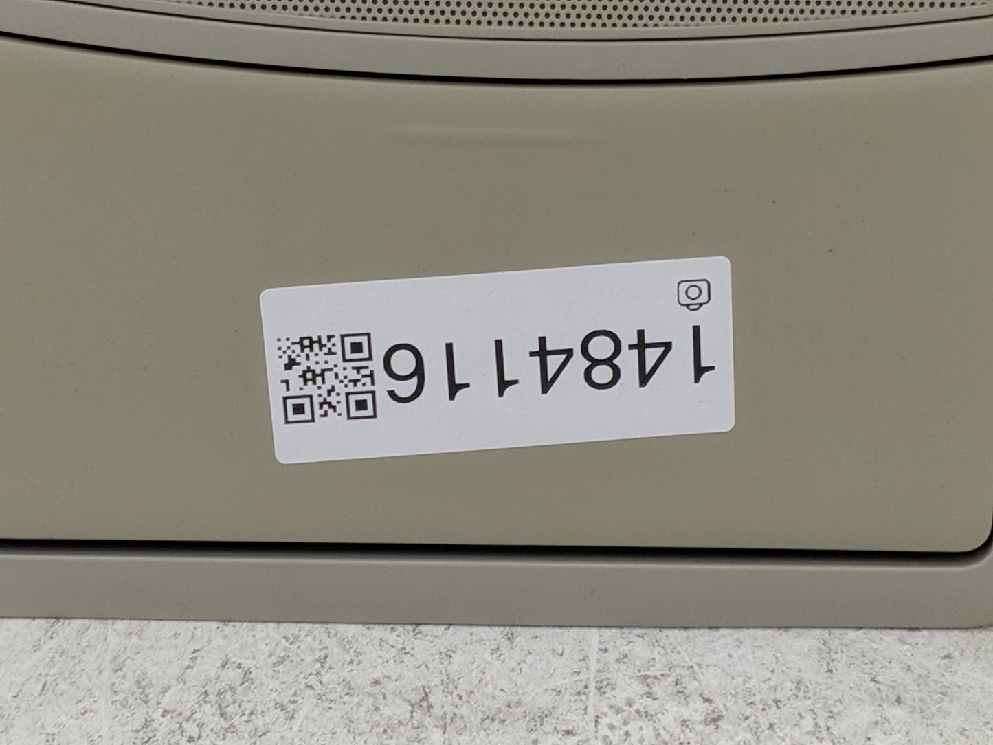 2017 Nissan Sentra Overhead Roof Console Beige - Oemusedautoparts1.com