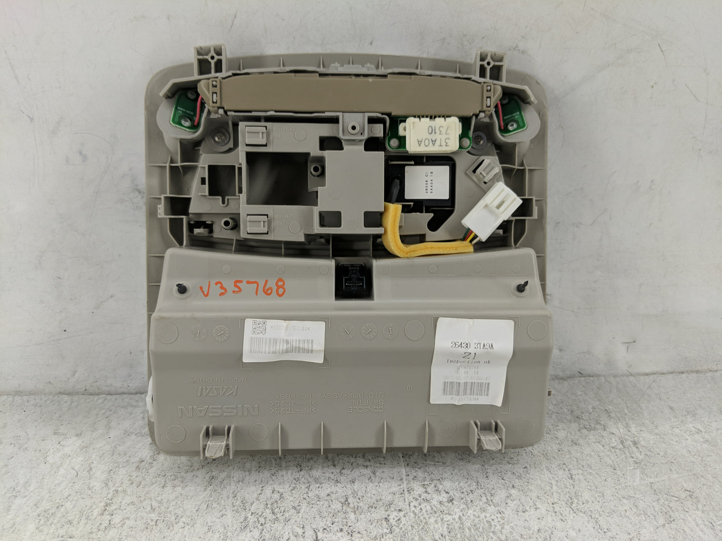 2017 Nissan Sentra Overhead Roof Console Beige - Oemusedautoparts1.com