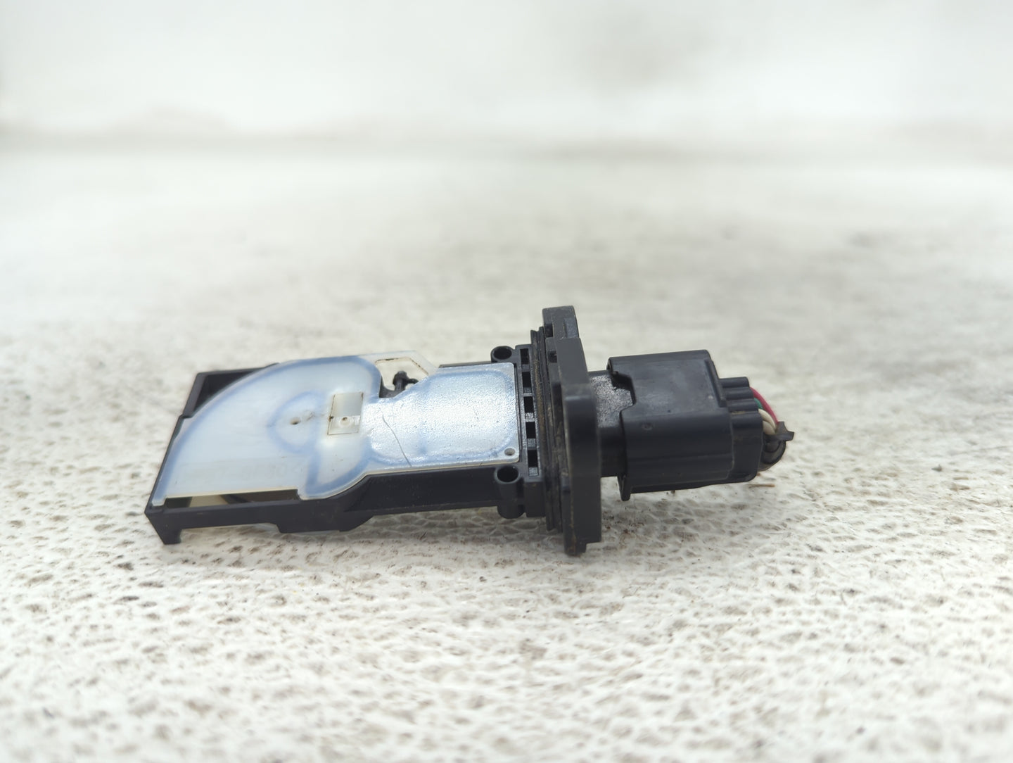 2016-2019 Nissan Sentra Mass Air Flow Meter Maf 1486172 - Oemusedautoparts1.com