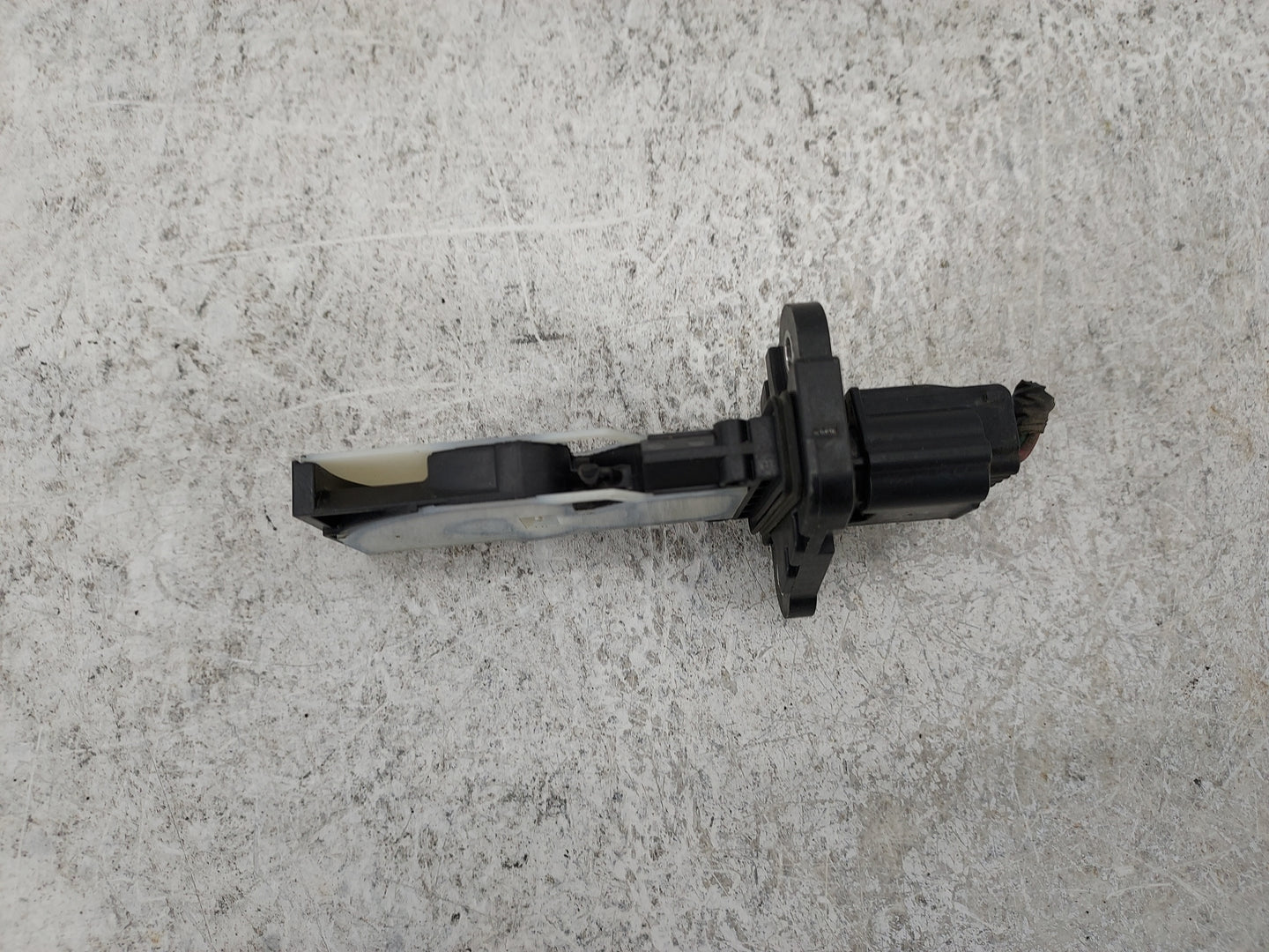 2016-2019 Nissan Sentra Mass Air Flow Meter Maf 1486251 - Oemusedautoparts1.com