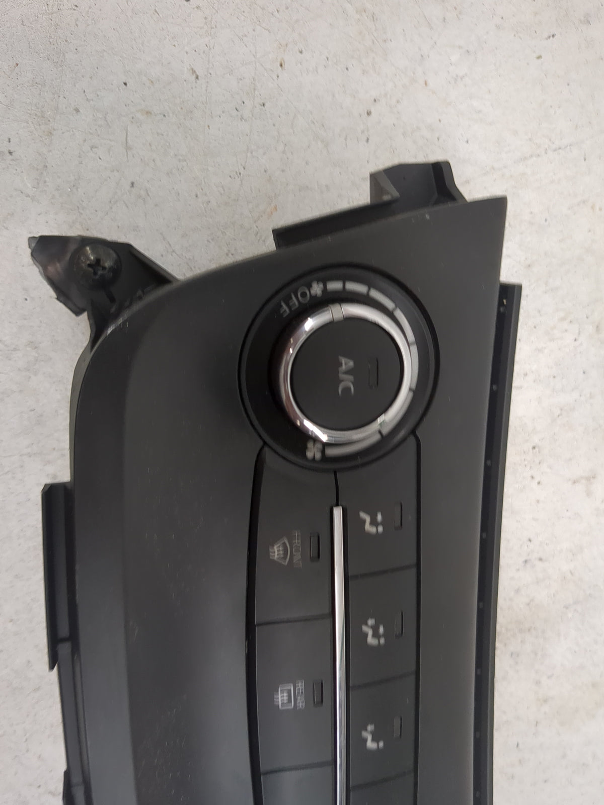 2015-2017 Nissan Sentra Climate Control Module Temperature AC/Heater Replacement P/N:27S004AF2B 275004AF2B Fits OEM Used Aut