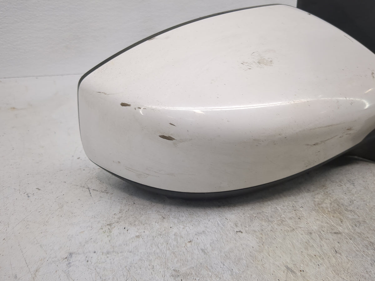 2016-2019 Nissan Sentra Passenger Side View Mirror - Right Door Mirror OEM Used - Oemusedautoparts1.com