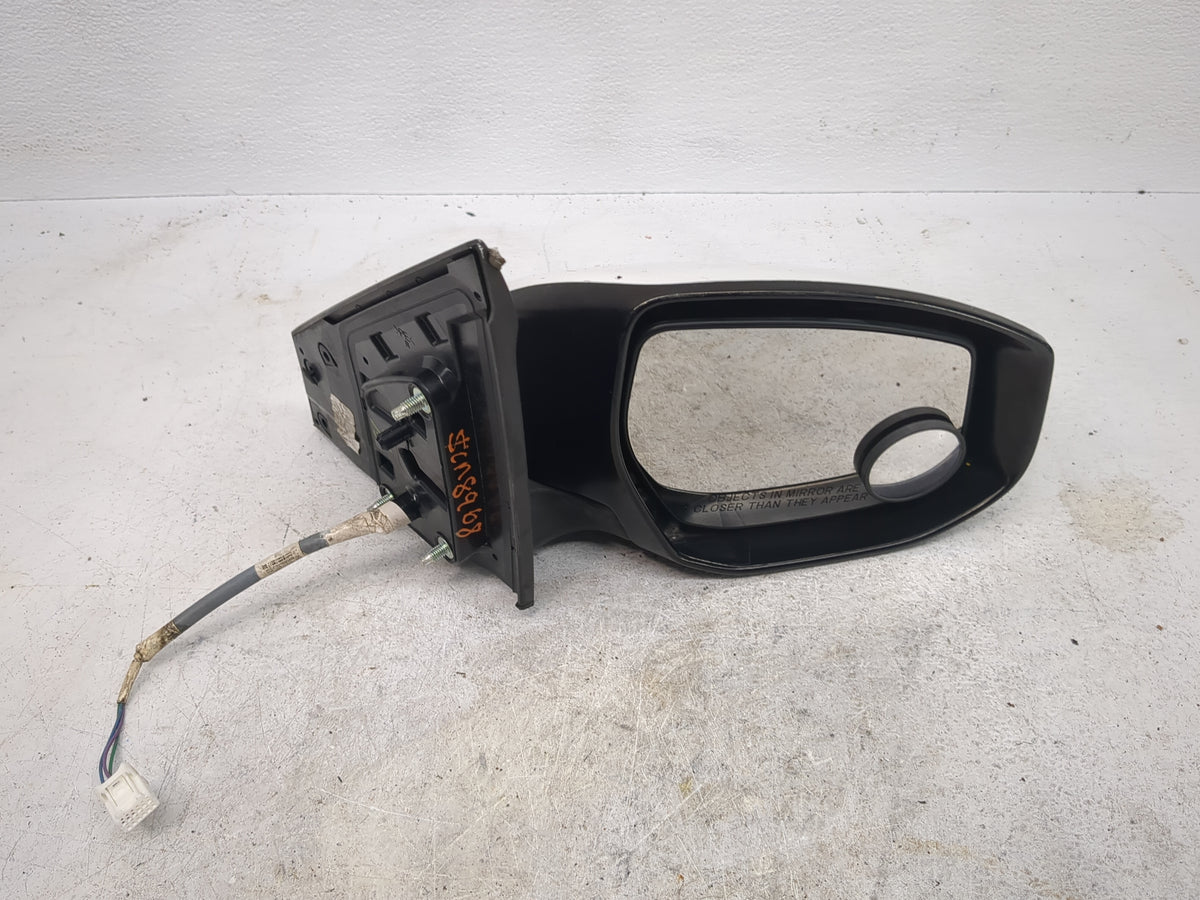 2016-2019 Nissan Sentra Passenger Side View Mirror - Right Door Mirror OEM Used - Oemusedautoparts1.com