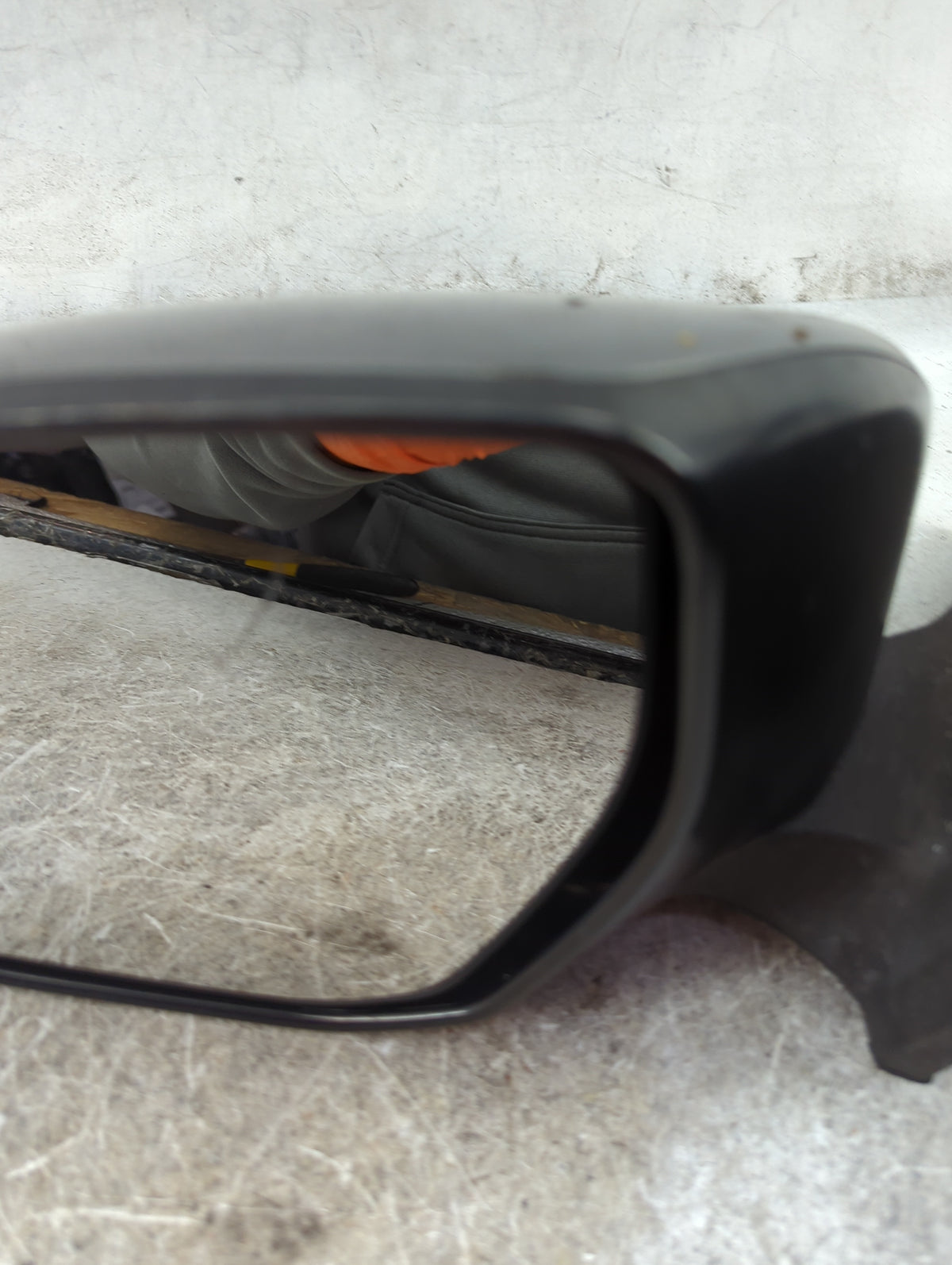 2016-2019 Nissan Sentra Driver Side View Mirror - Left Door Mirror OEM Used - Oemusedautoparts1.com