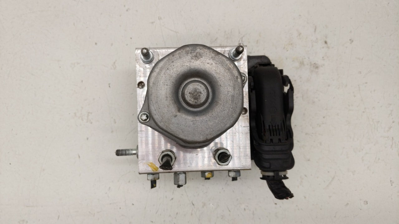 2016-2018 Nissan Sentra ABS Pump Control Module Replacement P/N:47660 5UD0C 47660 4FU0C Fits Fits 2016 2017 2018 OEM Used Au