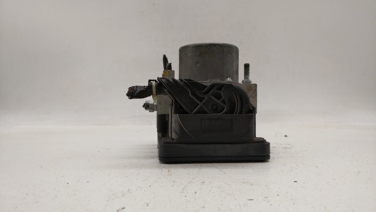 2016-2018 Nissan Sentra Anti-Lock Brake ABS Pump Module Actuator OEM P/N:47660 5UD0C 47660 4FU0C Fits Fits 2016 2017 2018 OE
