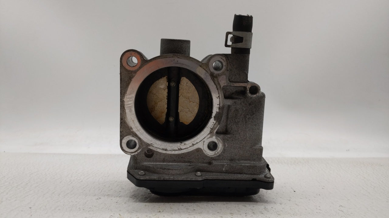 2013-2019 Nissan Sentra Throttle Body P/N:3RA60-01 C 3RA60-01 E, 3RA60-01 D Fits Fits 2013 2014 2015 2016 2017 2018 2019 OEM
