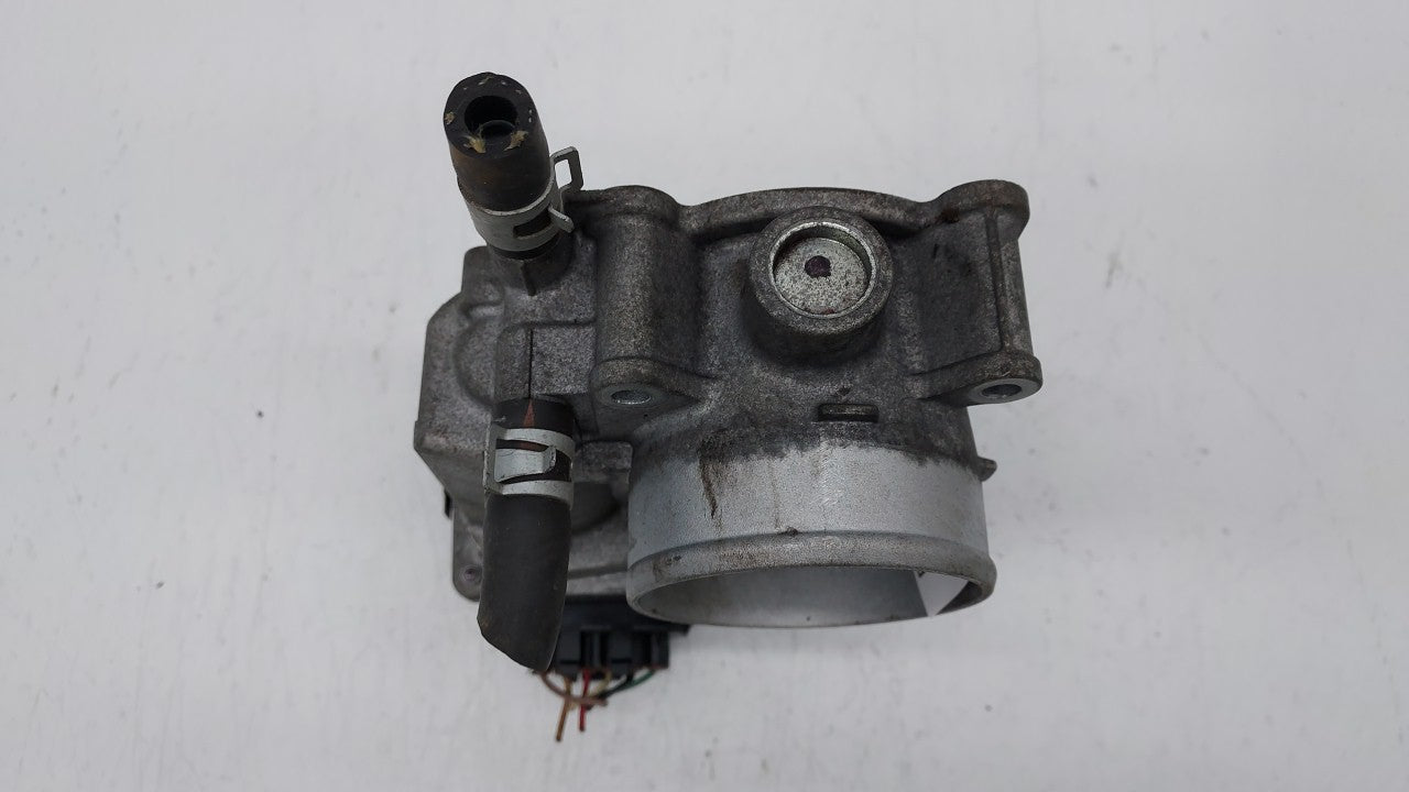 2013-2019 Nissan Sentra Throttle Body P/N:3RA60-01 C 3RA60-01 E, 3RA60-01 D Fits Fits 2013 2014 2015 2016 2017 2018 2019 OEM