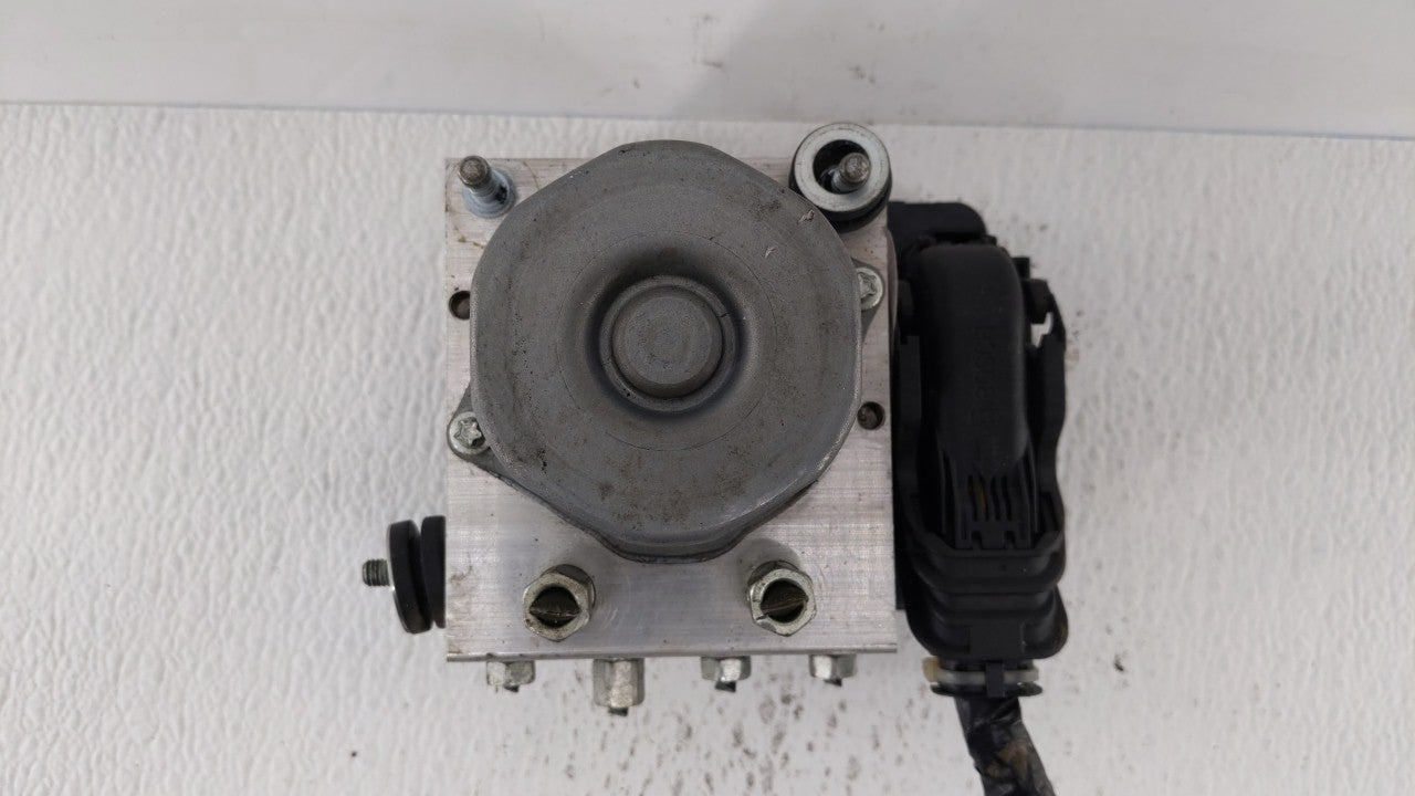 2016-2018 Nissan Sentra ABS Pump Control Module Replacement P/N:47660 5UD0C 47660 4FU0C Fits Fits 2016 2017 2018 OEM Used Au