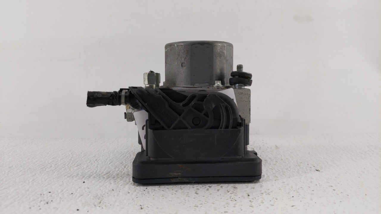 2016-2018 Nissan Sentra ABS Pump Control Module Replacement P/N:47660 5UD0C 47660 4FU0C Fits Fits 2016 2017 2018 OEM Used Au