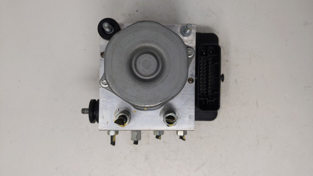 2016-2018 Nissan Sentra Anti-Lock Brake ABS Pump Module Actuator OEM P/N:47660 5UD0C 47660 4FU0C Fits Fits 2016 2017 2018 OE