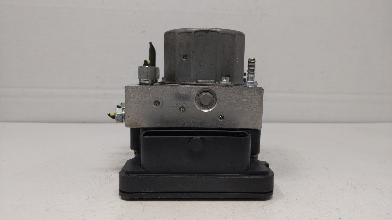 2016-2018 Nissan Sentra ABS Pump Control Module Replacement P/N:47660 5UD0C 47660 4FU0C Fits Fits 2016 2017 2018 OEM Used Au