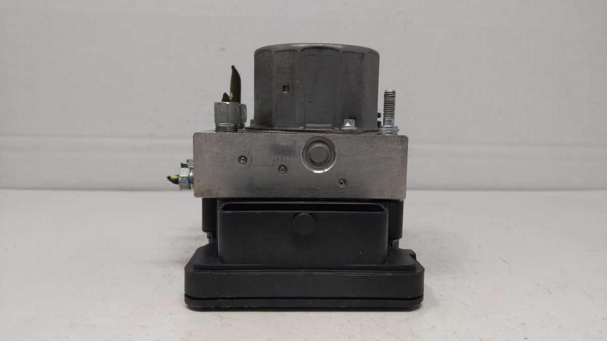 2016-2018 Nissan Sentra Anti-Lock Brake ABS Pump Module Actuator OEM P/N:47660 5UD0C 47660 4FU0C Fits Fits 2016 2017 2018 OE