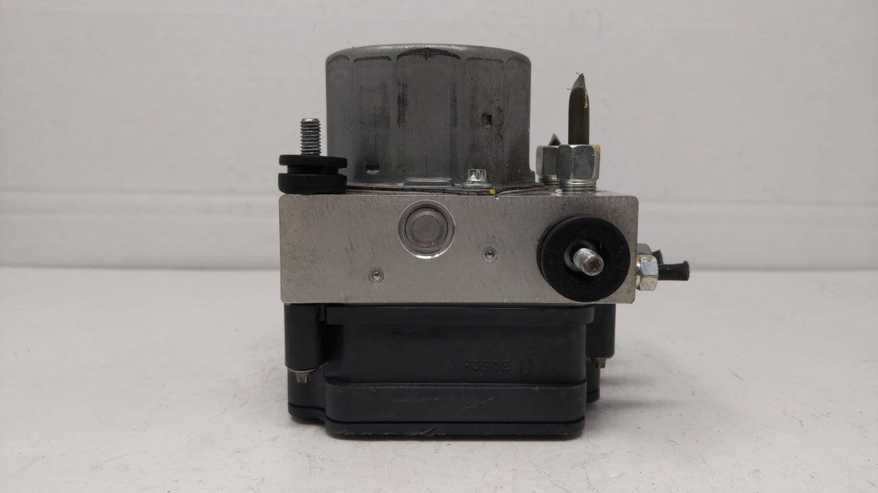 2016-2018 Nissan Sentra ABS Pump Control Module Replacement P/N:47660 5UD0C 47660 4FU0C Fits Fits 2016 2017 2018 OEM Used Au