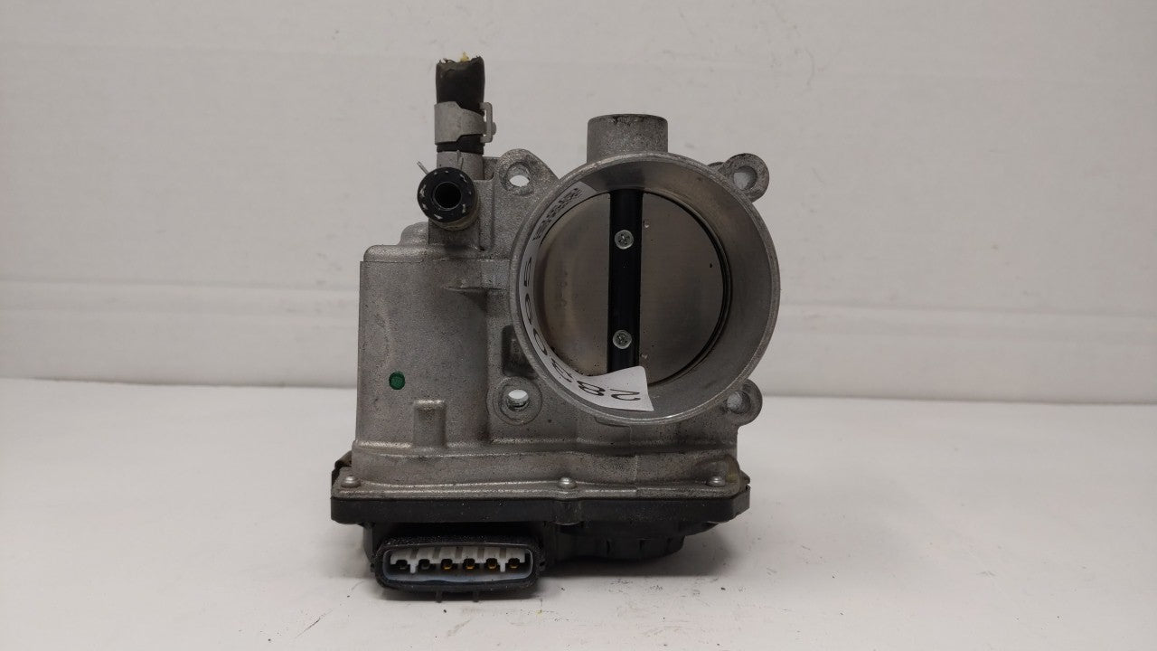 2013-2019 Nissan Sentra Throttle Body P/N:3RA60-01 C 3RA60-01 E, 3RA60-01 D Fits Fits 2013 2014 2015 2016 2017 2018 2019 OEM