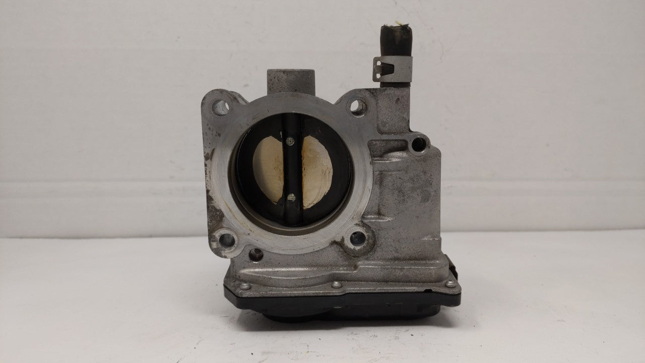 2013-2019 Nissan Sentra Throttle Body P/N:3RA60-01 C 3RA60-01 E, 3RA60-01 D Fits Fits 2013 2014 2015 2016 2017 2018 2019 OEM