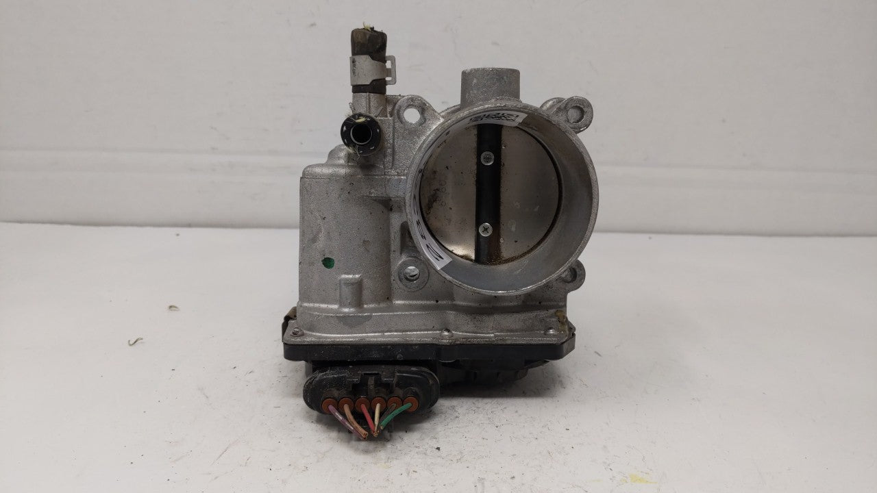 2013-2019 Nissan Sentra Throttle Body P/N:3RA60-01 C 3RA60-01 E, 3RA60-01 D Fits Fits 2013 2014 2015 2016 2017 2018 2019 OEM
