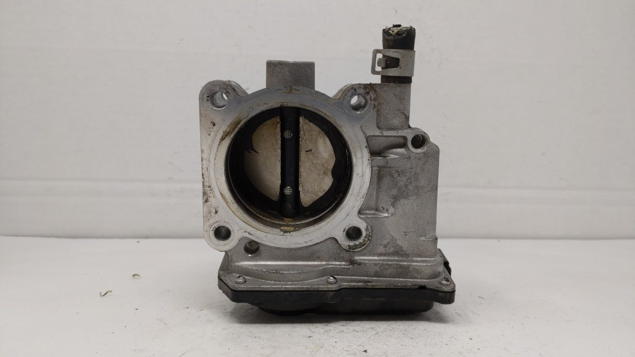 2013-2019 Nissan Sentra Throttle Body P/N:3RA60-01 C 3RA60-01 E, 3RA60-01 D Fits Fits 2013 2014 2015 2016 2017 2018 2019 OEM