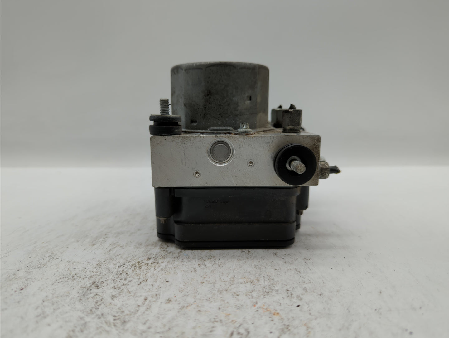 2016-2018 Nissan Sentra ABS Pump Control Module Replacement P/N:47660 5UD0C 47660 4FU0C Fits Fits 2016 2017 2018 OEM Used Au