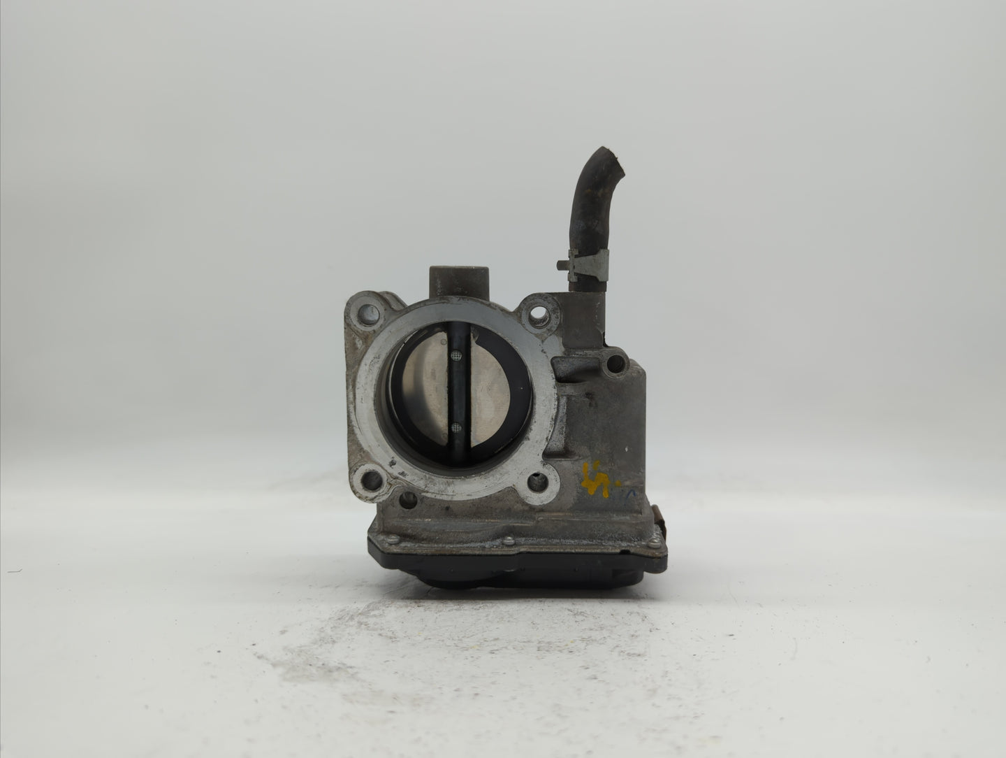 2013-2019 Nissan Sentra Throttle Body P/N:3RA60-01 C 3RA60-01 E, 3RA60-01 D Fits Fits 2013 2014 2015 2016 2017 2018 2019 OEM