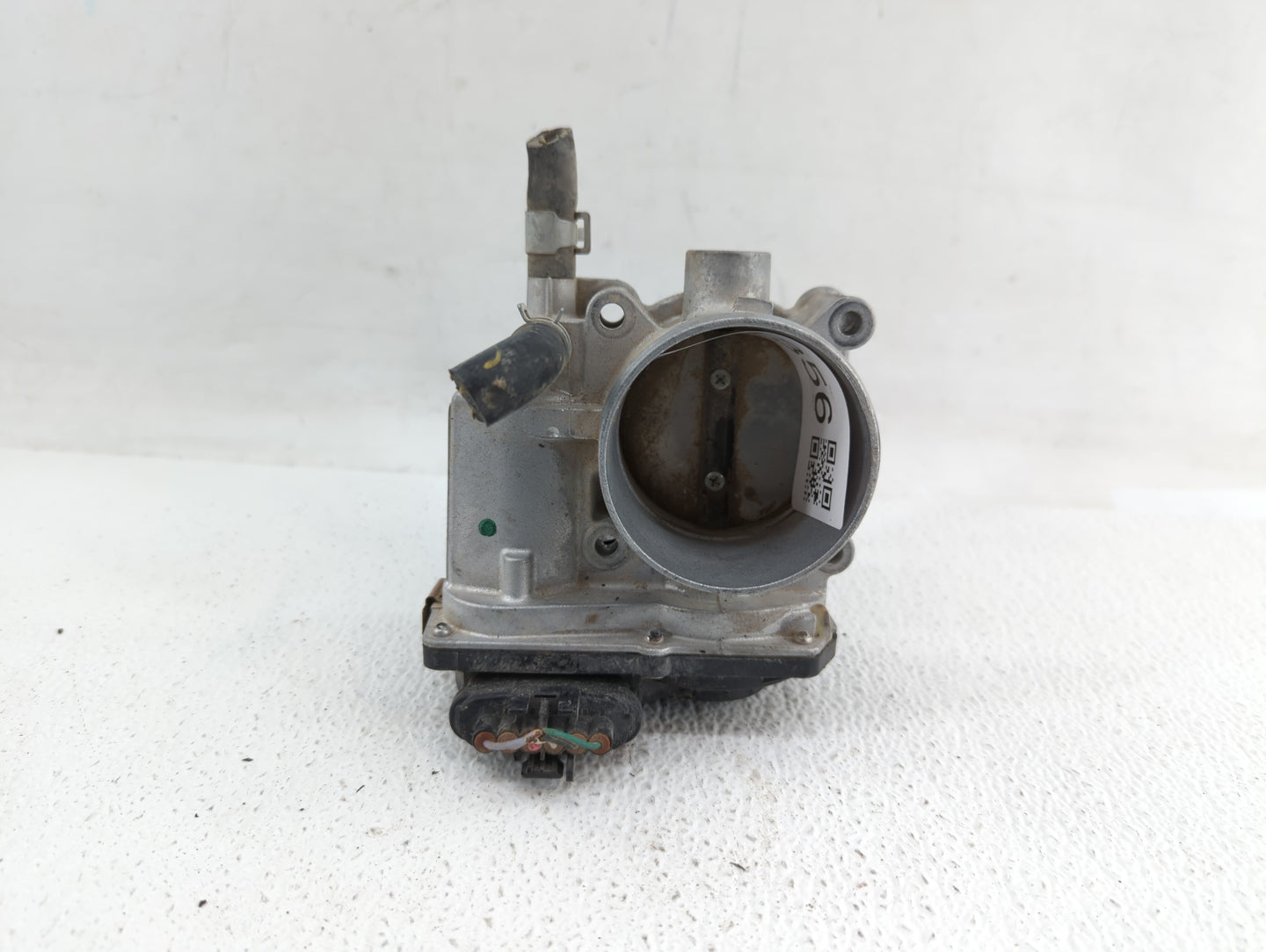 2013-2019 Nissan Sentra Throttle Body P/N:3RA60-01 C 3RA60-01 E, 3RA60-01 D Fits Fits 2013 2014 2015 2016 2017 2018 2019 OEM