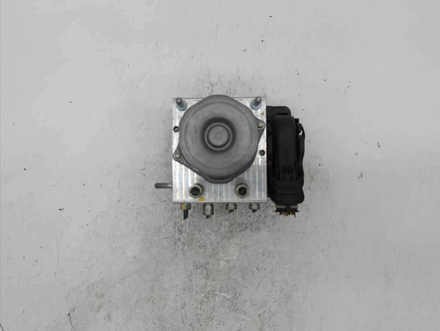 2016-2018 Nissan Sentra ABS Pump Control Module Replacement P/N:47660 5UD0C 47660 4FU0C Fits Fits 2016 2017 2018 OEM Used Au